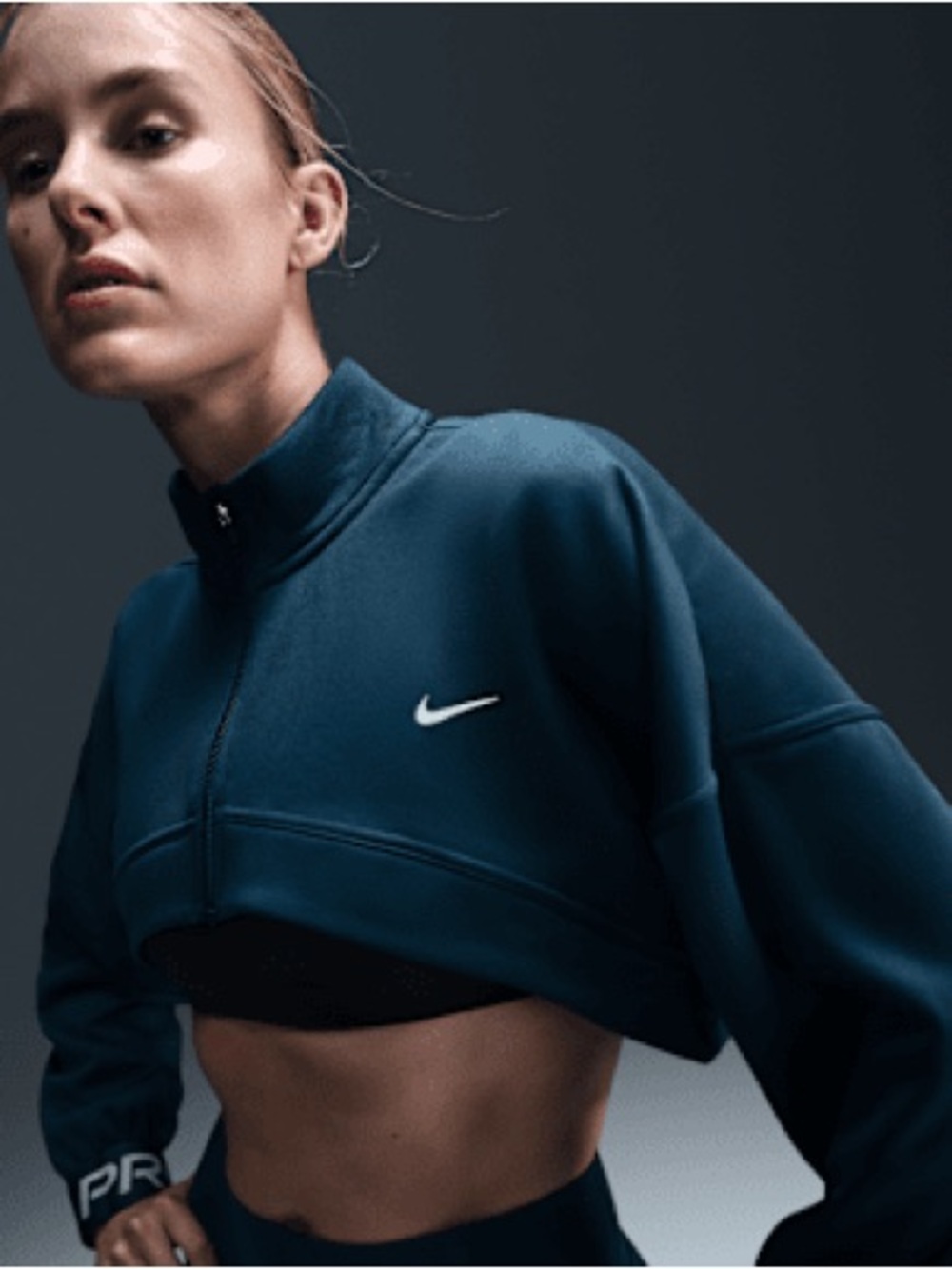 Nike Cropped Zip-Front Top